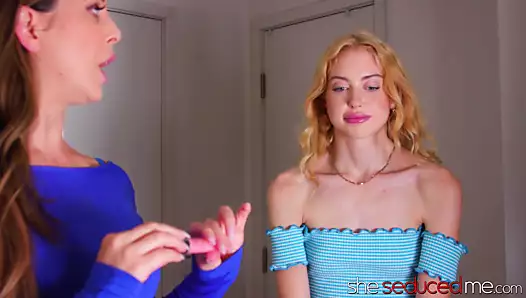 sheseducedme genç beceriyor üzerinde arkadaşlar üvey cherie deville