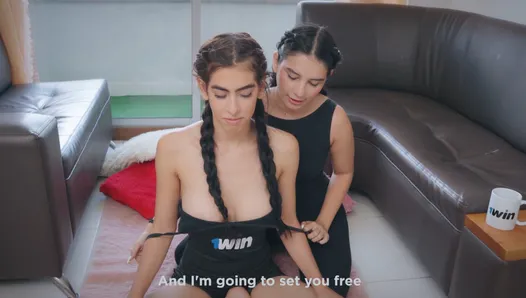 Sapık Yoga Hocasını öğrencisinden faydalanıyor