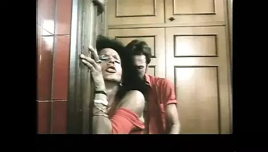 Marina un Corpo da Godere - Sahne 1