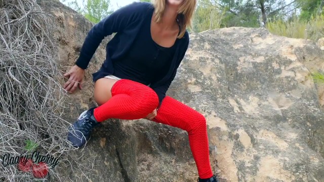 ClaarycCherry - Destansı Uzun İşeme Derlemesi